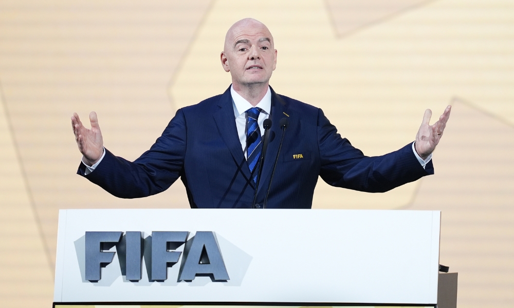 谢东道主的 谢东道主的